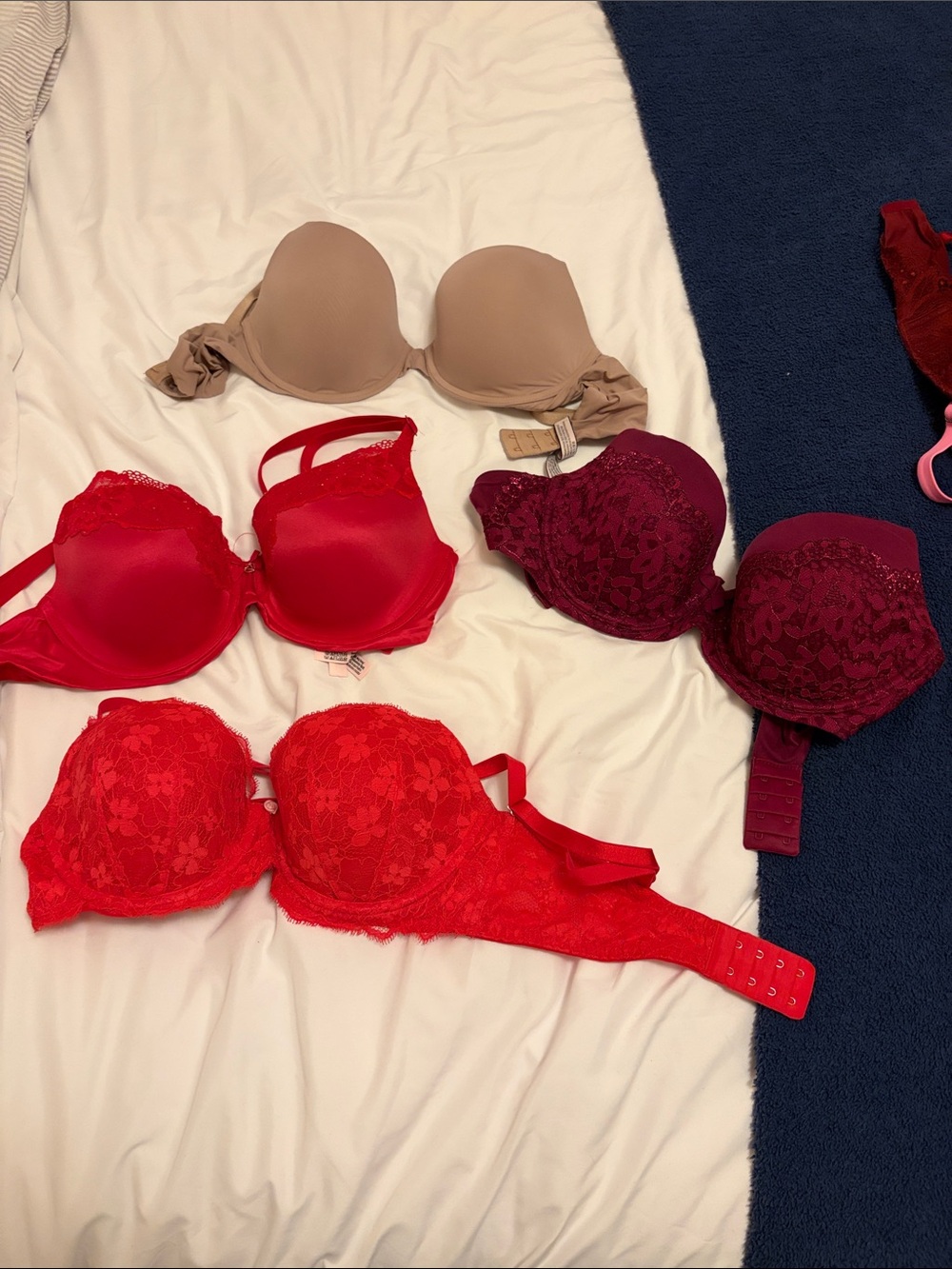 Victoria secret set of 4 bras - mix and match